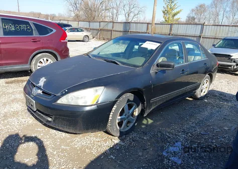 2005 Honda Accord 2.4 Ex from USA, damaged, VIN 1HGCM56835A065214